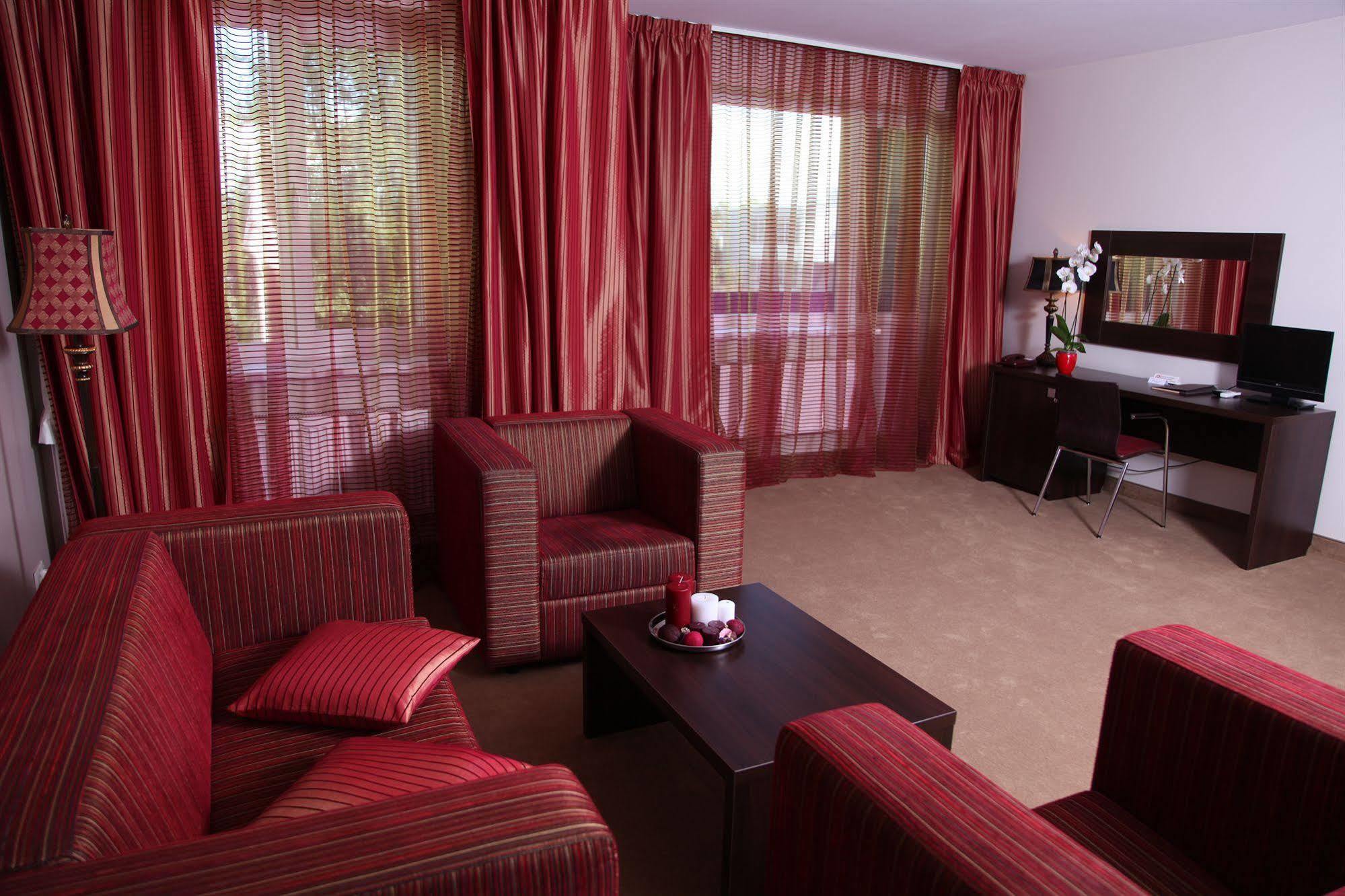 Rixwell Segevold Hotel